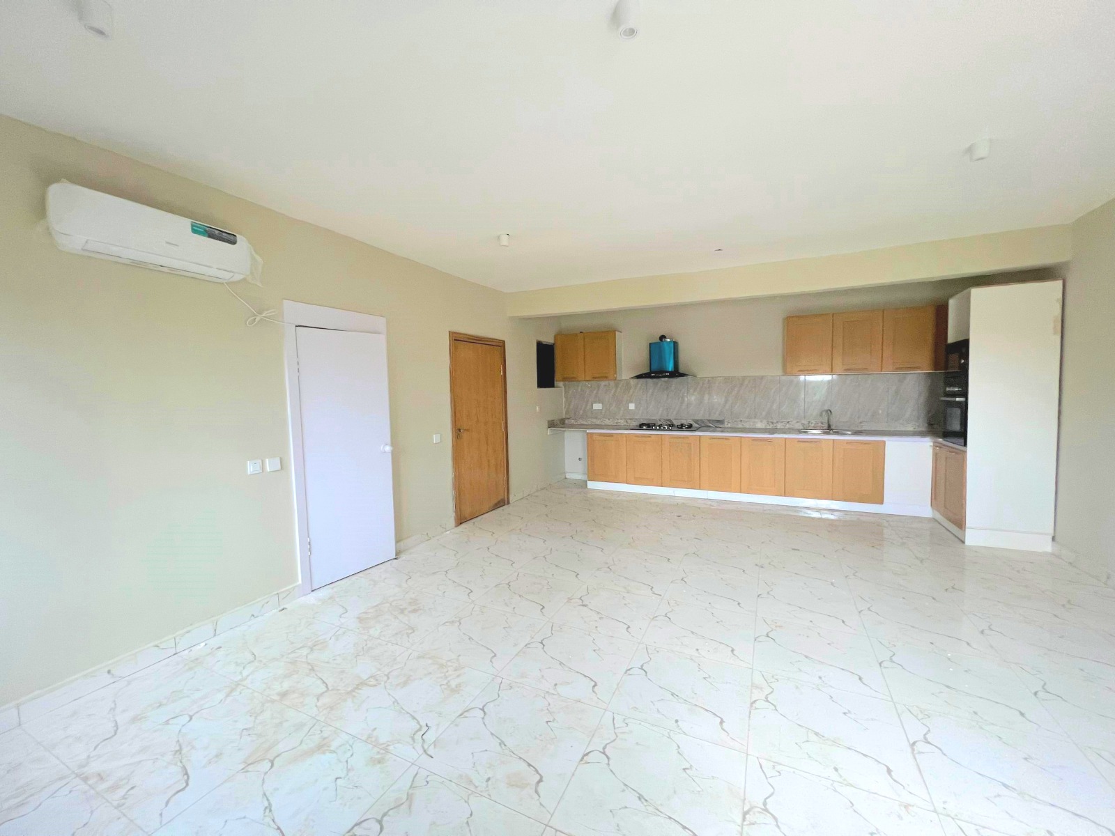 Luxury 1–3 Bedroom Flats for Sale in Surulere, Lagos – Greater Lagos County Apartments 2