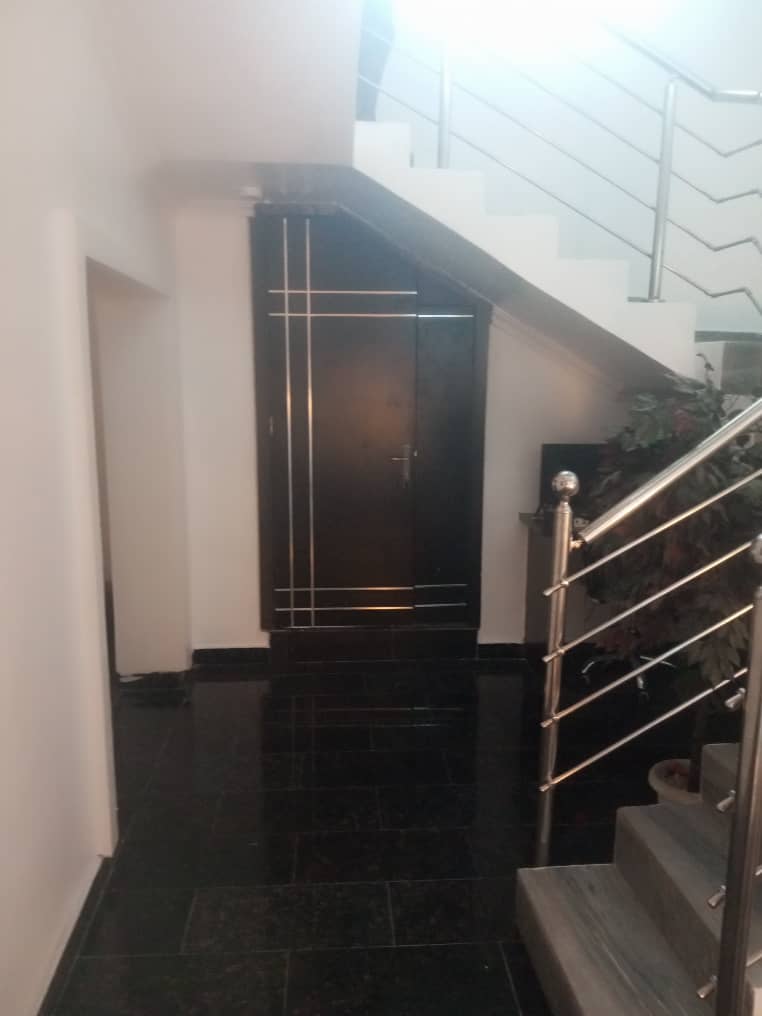 Luxury 4 Bedroom Duplex with Additional 3-Bedroom Units for Sale in Gbagada, Lagos 5
