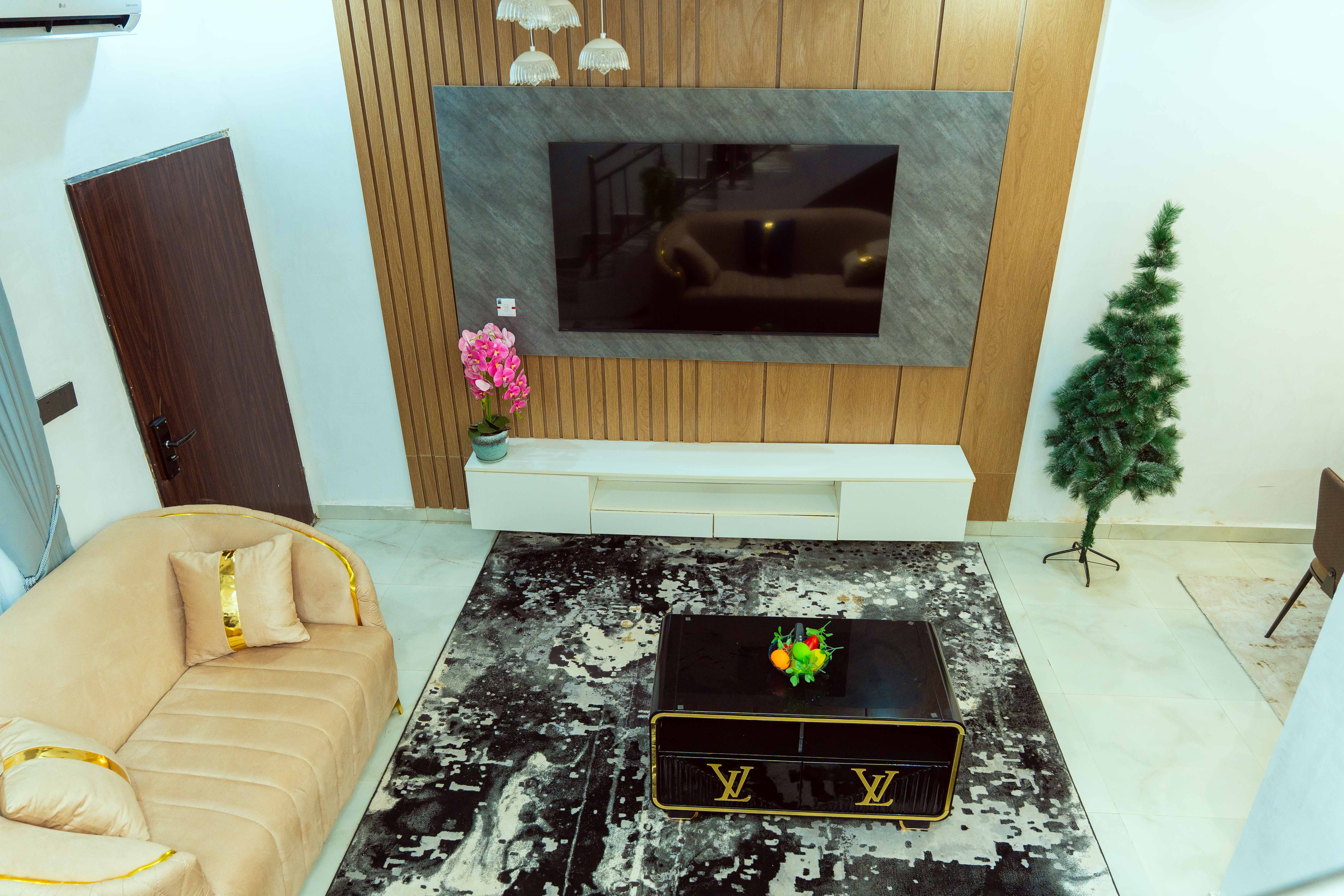 1 Bedroom Luxury Duplex 3